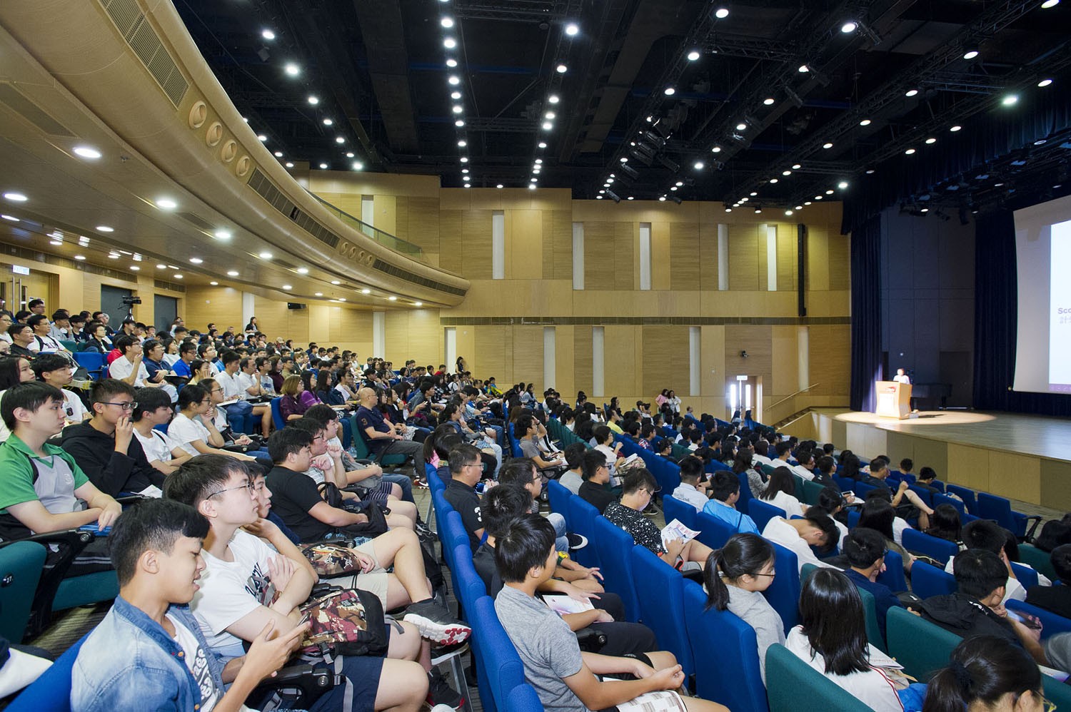 Students and their parents find out more about the latest academic offerings at CityU during Information Day.